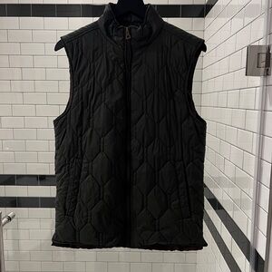 Weatherproof Black Quilted Vest with High Collar